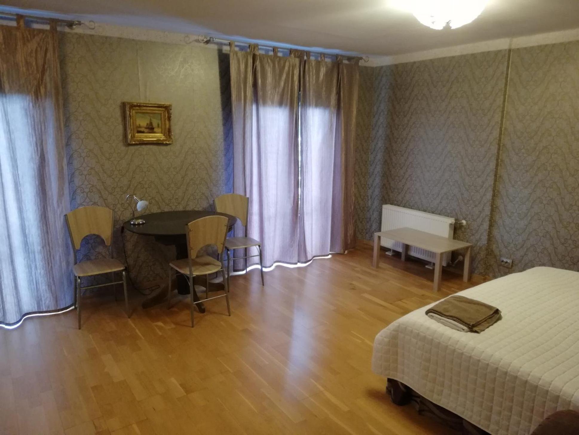 Oti Guesthouse Tallinn Bagian luar foto