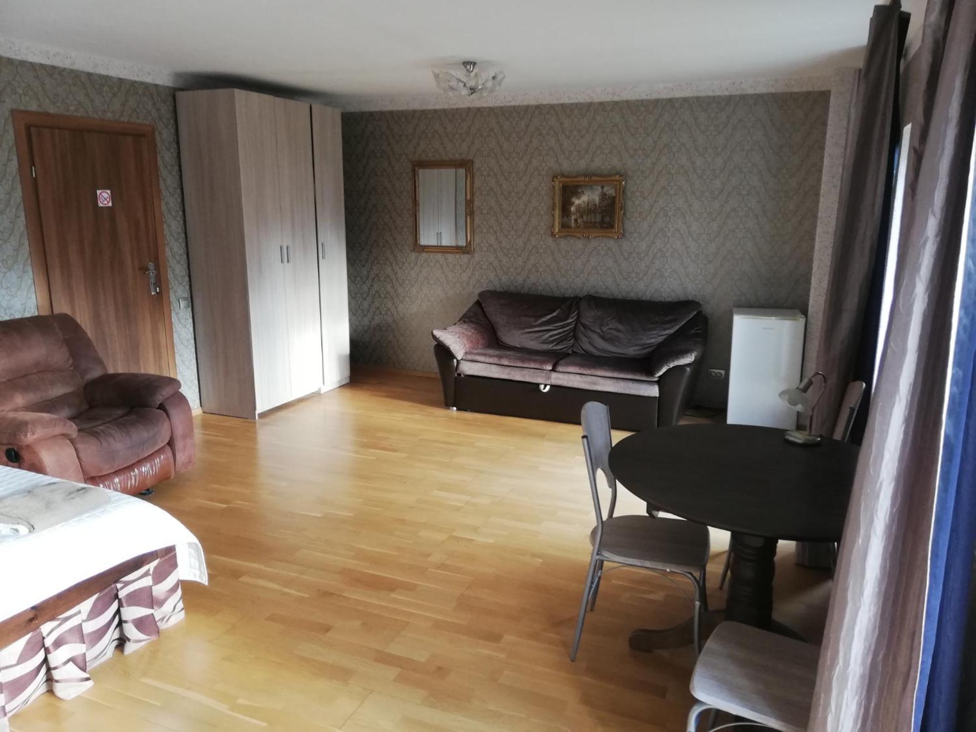 Oti Guesthouse Tallinn Bagian luar foto